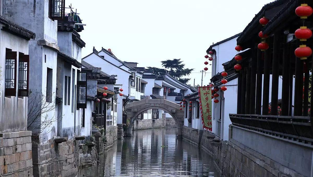 过新年贴对联有哪些内容呢？游戏画面